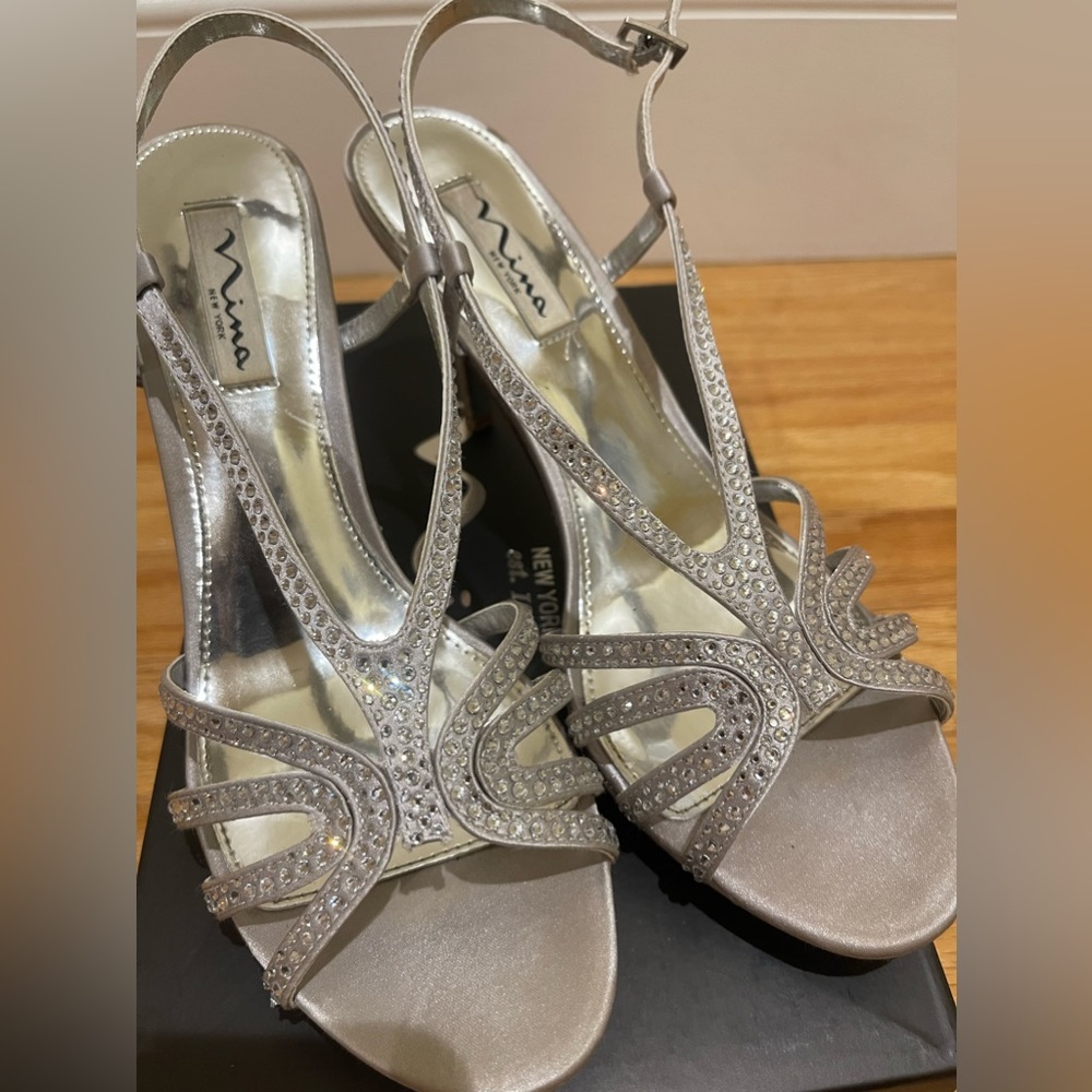Nina Bobbie Heels